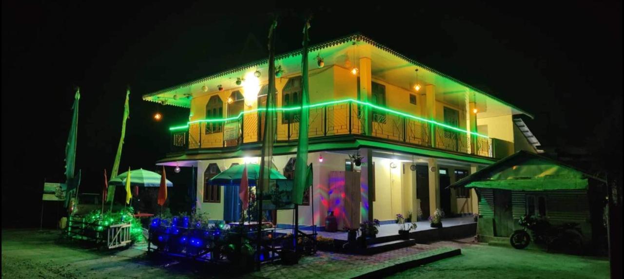 Hotel O Esti Kutum Home Stay Rishop Ngoại thất bức ảnh